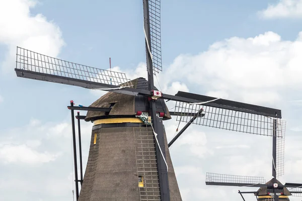 Die Ländliche Landschaft Der Niederlande Mit Windmühlen Berühmten Touristenort Kinderdijk — Stockfoto