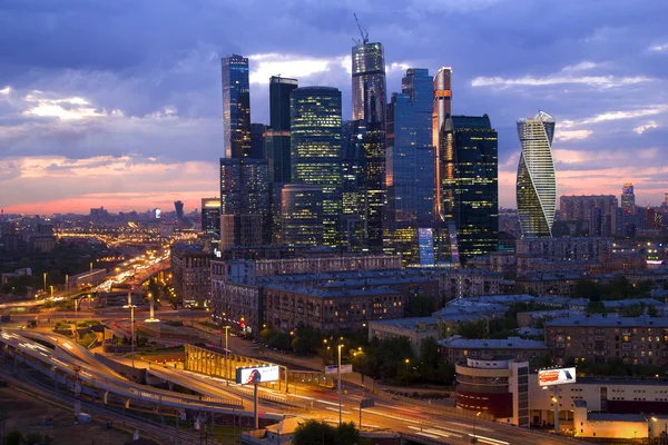 Weergave van Moskou met hoogbouw — Stockfoto