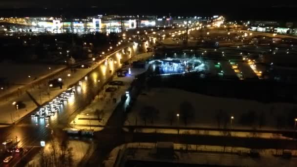 Vue de Moscou depuis le toit d'un gratte-ciel et des bâtiments — Video