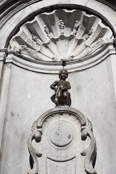 Manneken Pis. Symbol of Brussels — Stock Photo, Image