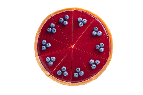 Beyaz bir arka plan üzerinde yaban mersini ile Cheesecake