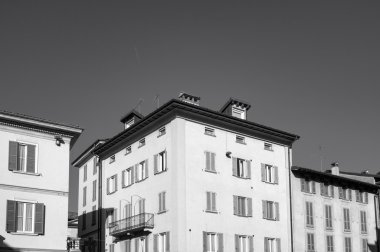 Pavia, eski şehir manzaralı. Siyah ve beyaz fotoğraf