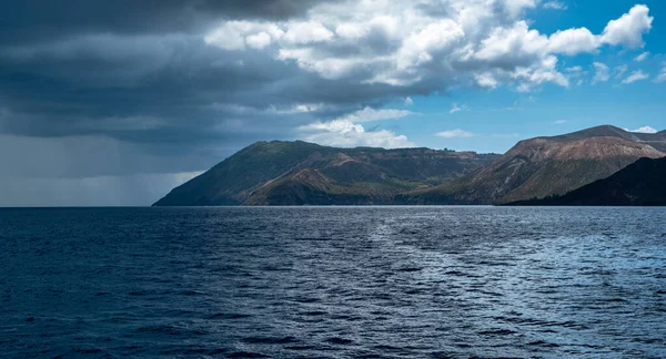 Uitzicht Kustlijn Van Het Eolische Eiland Groep Van Kleine Vulkanische — Stockfoto