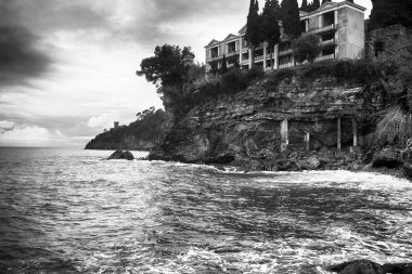 Ligurya Akdeniz kıyı şeridi