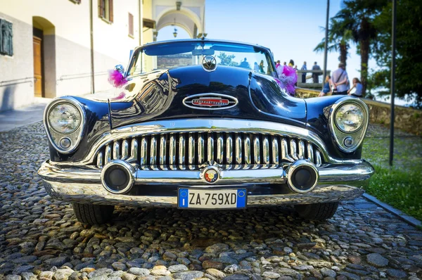 Vista frontale di una Buick Skylark — Foto Stock