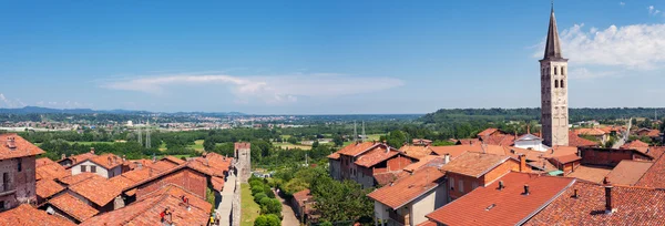 Ricetto di Candelo, panoramik. Renkli görüntü