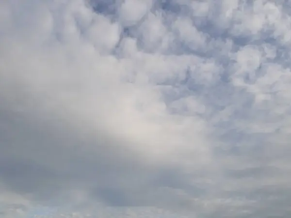 Lindas Nuvens Céu Azul Esta Manhã — Fotografia de Stock