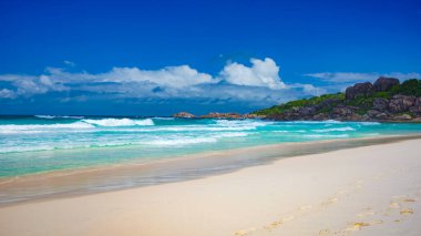 Grand Beach La Digue Adası, Seyşeller 