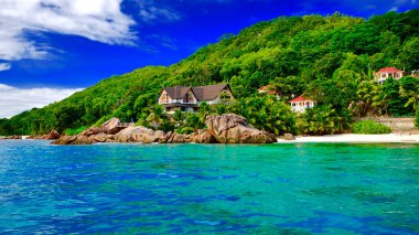 La Digue Adası, Seyşeller 'deki Cennet Sahili