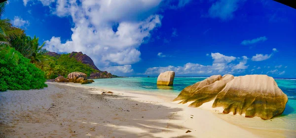 Paradiesischer Strand Auf Der Insel Digue Seychellen — Stockfoto