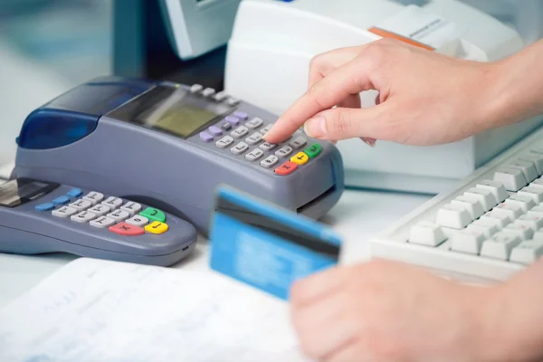 Kredi kartı kontrol — Stok fotoğraf