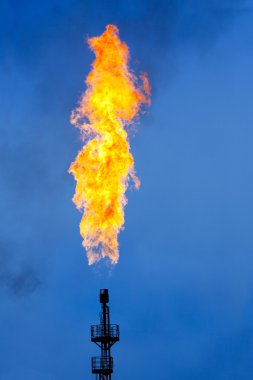 Petrol endüstrisi: Parlama yığını