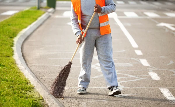 Road Series: Sweeping on the street — Stock Photo, Image