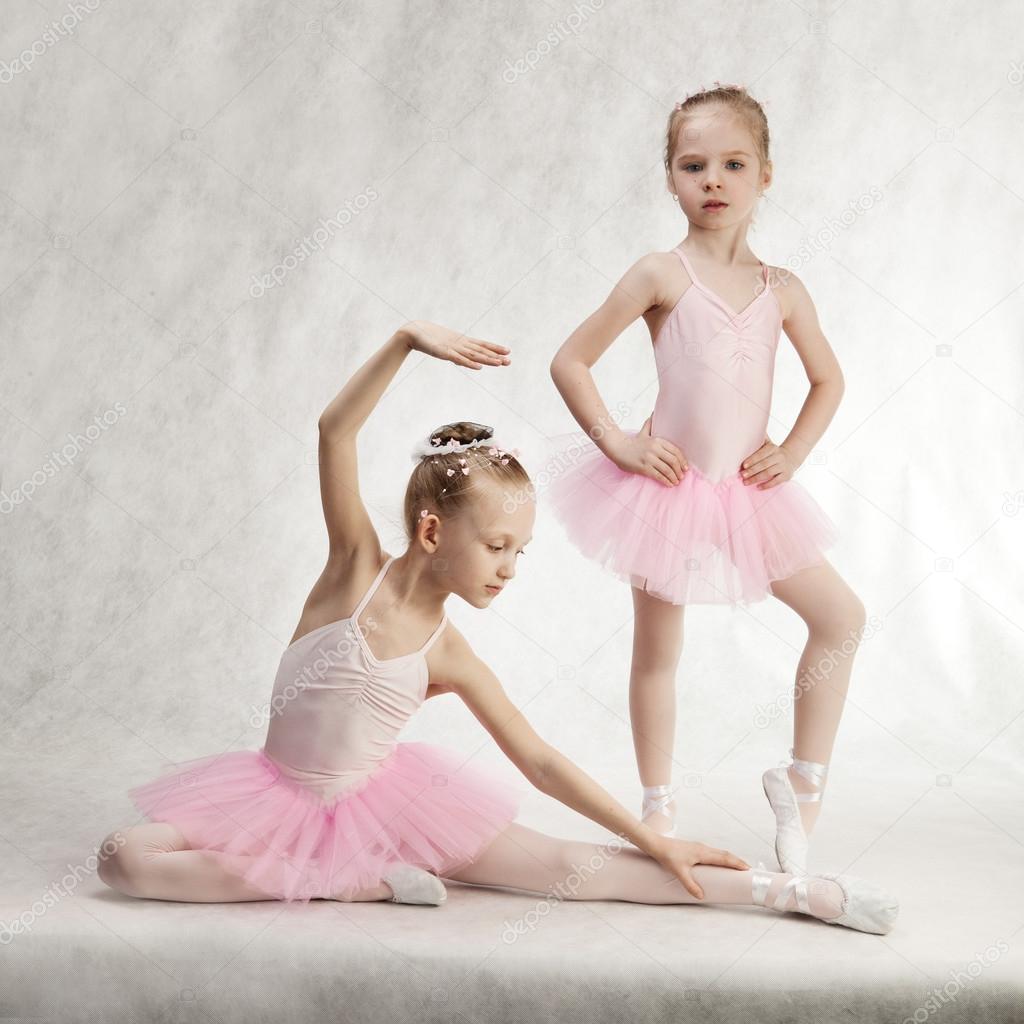 Two little ballet-dancers in the tutu