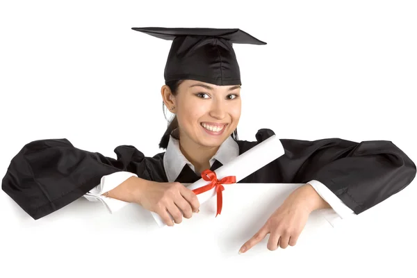 Leende kvinna examen med en skylt med diplom — Stockfoto