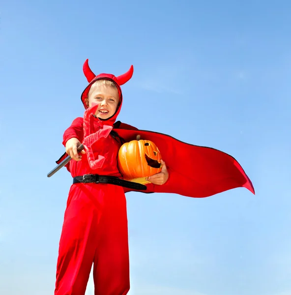 Pequeño diablo rojo de pie con un tridente —  Fotos de Stock