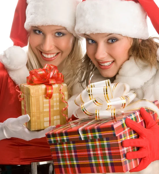 Δύο κορίτσια ψάχνουν για Χριστούγεννα μαγικά σήμερα. — Φωτογραφία Αρχείου