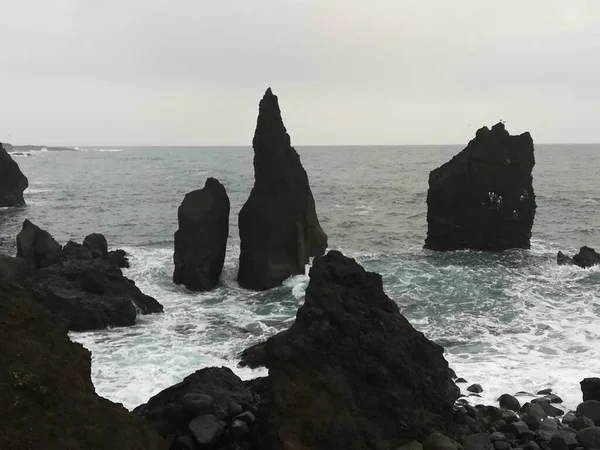 Rock Waves Ισλανδία Ωκεανός — Φωτογραφία Αρχείου