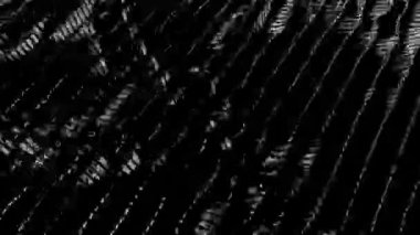 Siyah zemin üzerinde dönen ayna levhaları - Yaratıcı Tasarım Elementi.