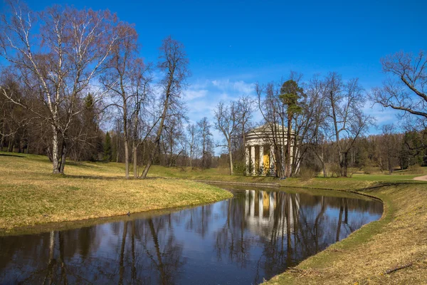 River in Pavlovsk park — Stock Photo, Image