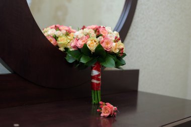 güzel düğün buket gül dan