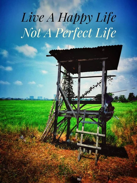 Inspirerend Motiverend Citaat Leef Een Gelukkig Leven Geen Perfect Leven — Stockfoto