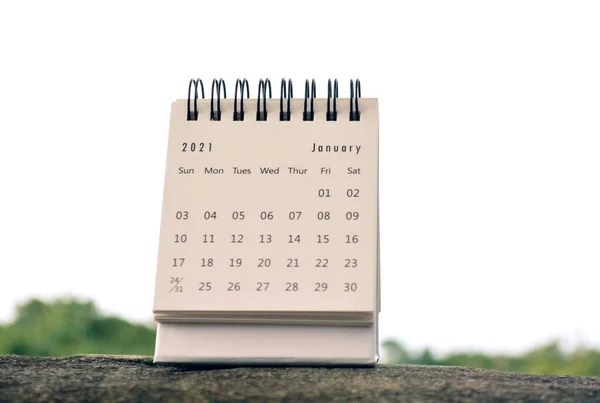 Januari 2021 Witte Kalender Bovenop Grote Steen 2021 Nieuwjaarsconcept — Stockfoto