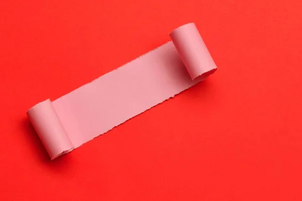 Kırmızı Kağıttan Arkaplanı Yırtılmış Kağıt Sevgililer Günü Konsepti Metin Kullanımı — Stok fotoğraf