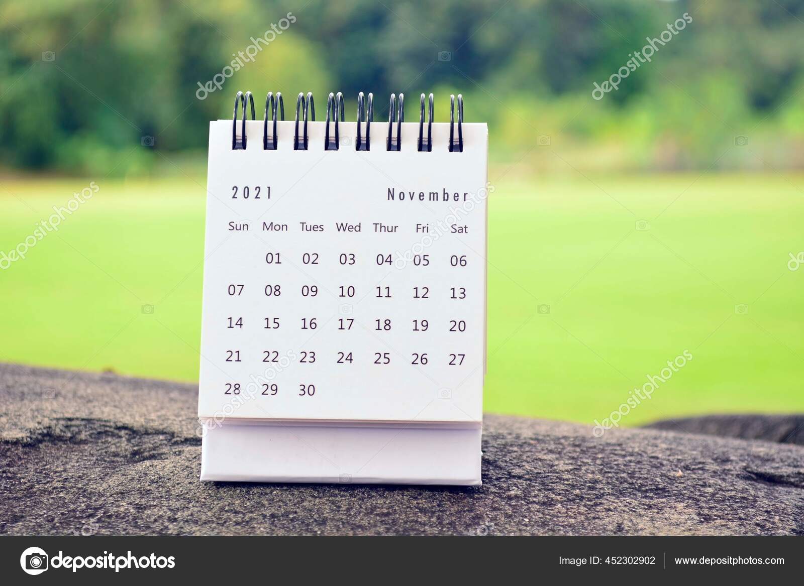21年11月白色日历背景为绿色模糊21年新年概念 图库照片 C Jennmiranda3855 Yahoo Co Uk 21年11月白色日历背景为绿色模糊21年新年概念 图库照片 C Jennmiranda3855 Yahoo Co Uk
