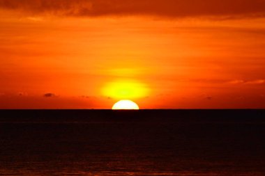 Sunset At The Beach, Tanjung Aru Beach, Kota Kinabalu, Borneo, Sabah, Malezya