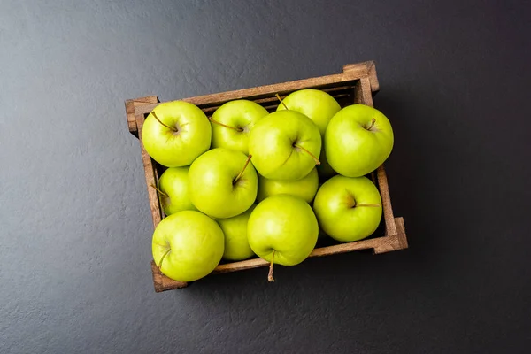 Pommes Fraîches Dans Une Caisse Bois Gros Plan — Photo