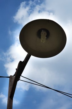 Bir sokak ışık kutup