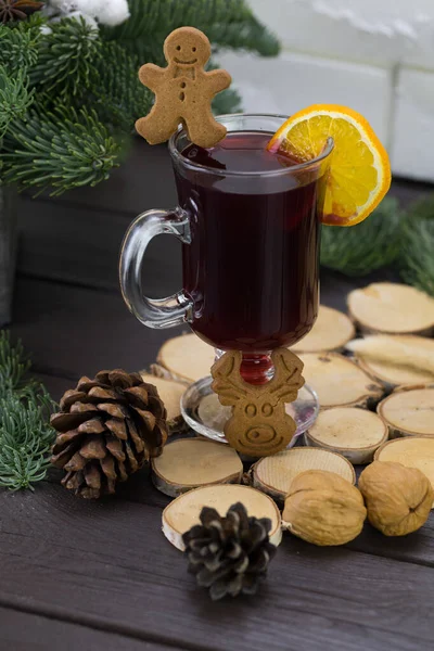 Mugs Warm Wine Orange Cookies Cinnamon Hot Drink Christmas Wooden — Stock Photo, Image