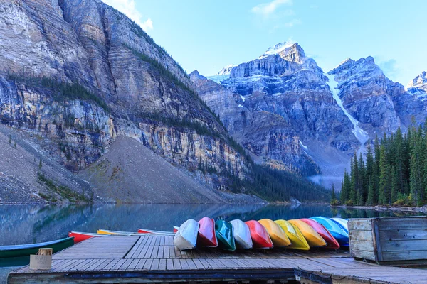 Lago Moraine —  Fotos de Stock