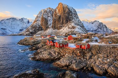 Reine balıkçı kasabası, Lofoten, Norveç