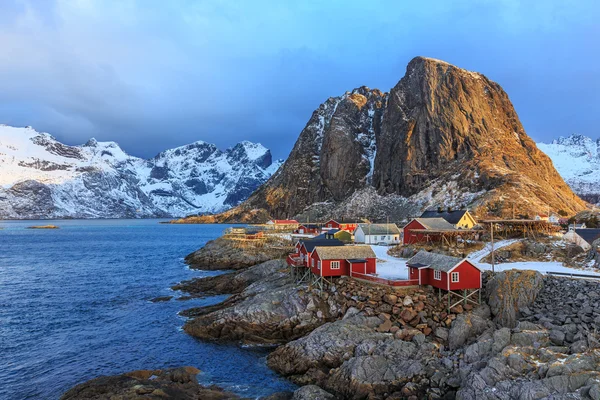 Reine vissersdorpje, Lofoten, Noorwegen — Stockfoto