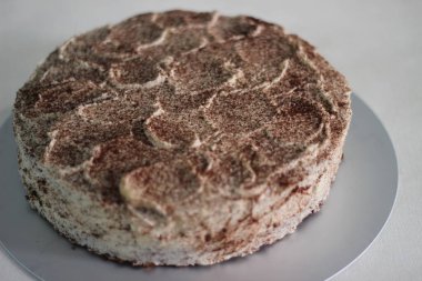 Vanilyalı çikolatalı pasta. Kızıma doğum günü pastası olarak yaptım.