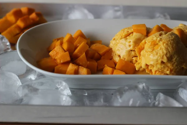 Palas Helado Mango Hecho Casa Servido Con Mangos Lalbagh Recién —  Fotos de Stock