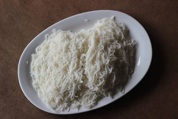 Tramogge Corda Piatto Spaghetti Riso Vapore Piatto Popolare Colazione Dal — Foto Stock