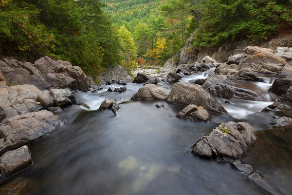 Split Rock Falls erken sabah