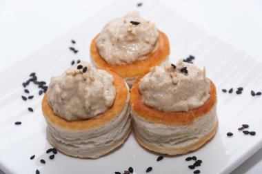 Siyah susam ile Tahin meze