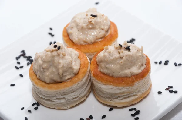 Siyah susam ile Tahin meze