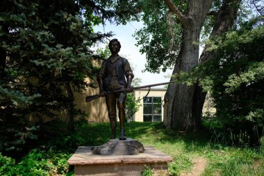 Altın Colorado 'daki Özgürlük Çocukları Heykeli