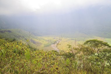 Mount galunggung krater