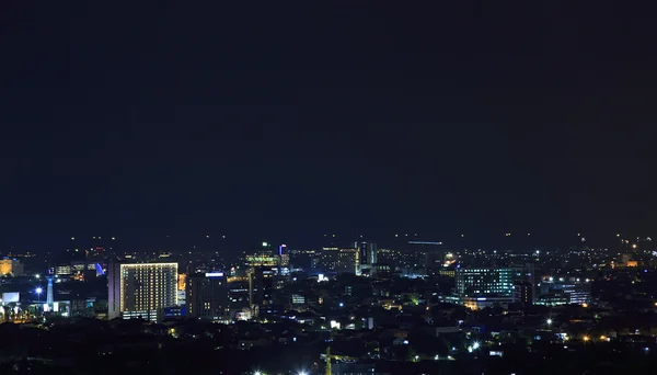 Semarang stad bij nacht Stockfoto