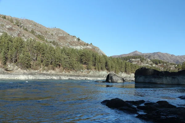 The river among mountains — Stock Photo, Image