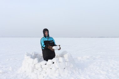 Bir Eskimo Bina adam