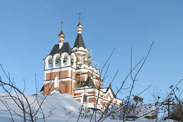 Bouw van orthodoxe kerk — Stockfoto