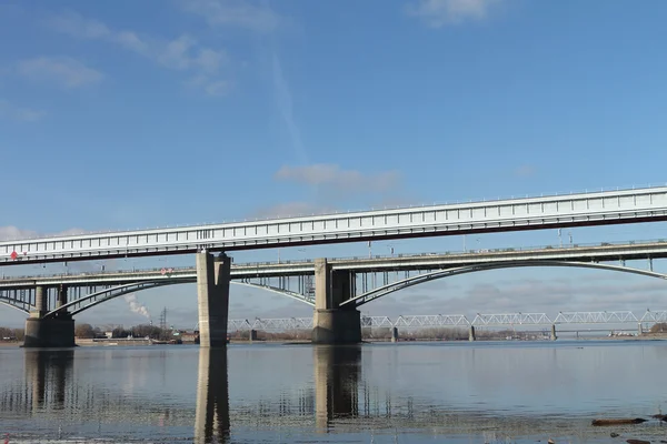 Γέφυρες μέσω του ποταμού — Φωτογραφία Αρχείου