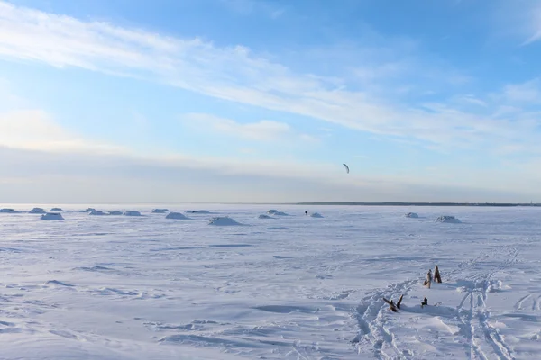 Snowcover aan de rivier — Stockfoto